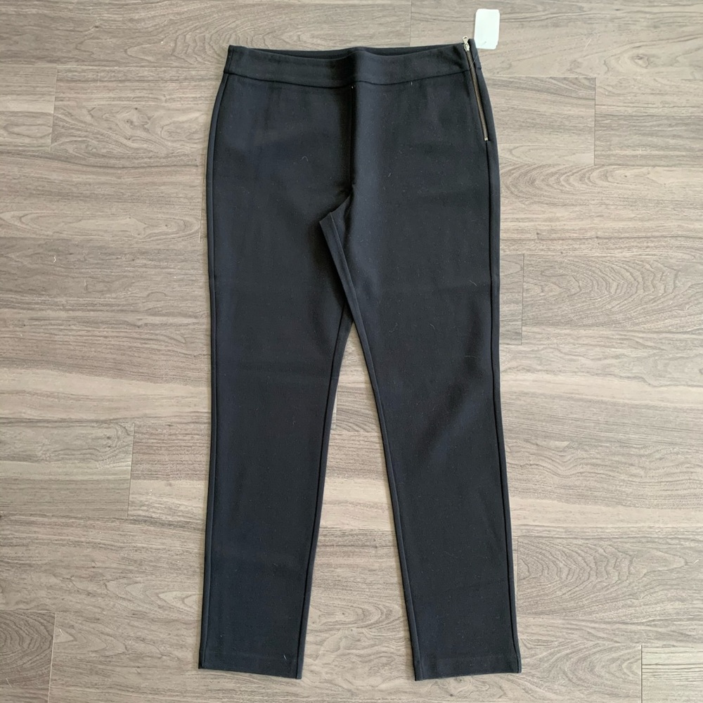 Saks Fifth Avenue black slim leg pants 14